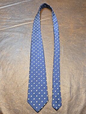 346 Brooks Brothers Pure Silk Tie 60 In